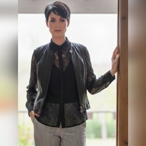 Leather Limited Collarless Vest XL